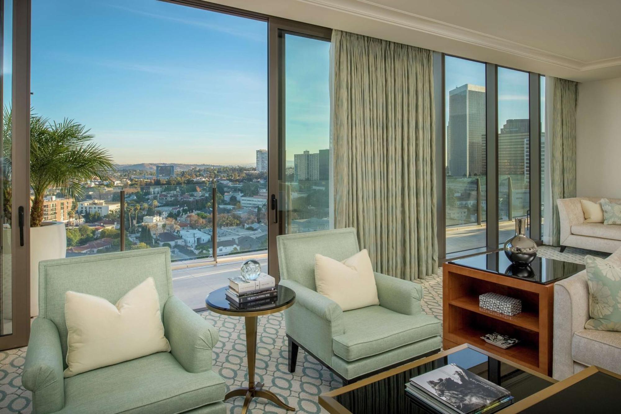 Waldorf Astoria Beverly Hills Hotel 5*